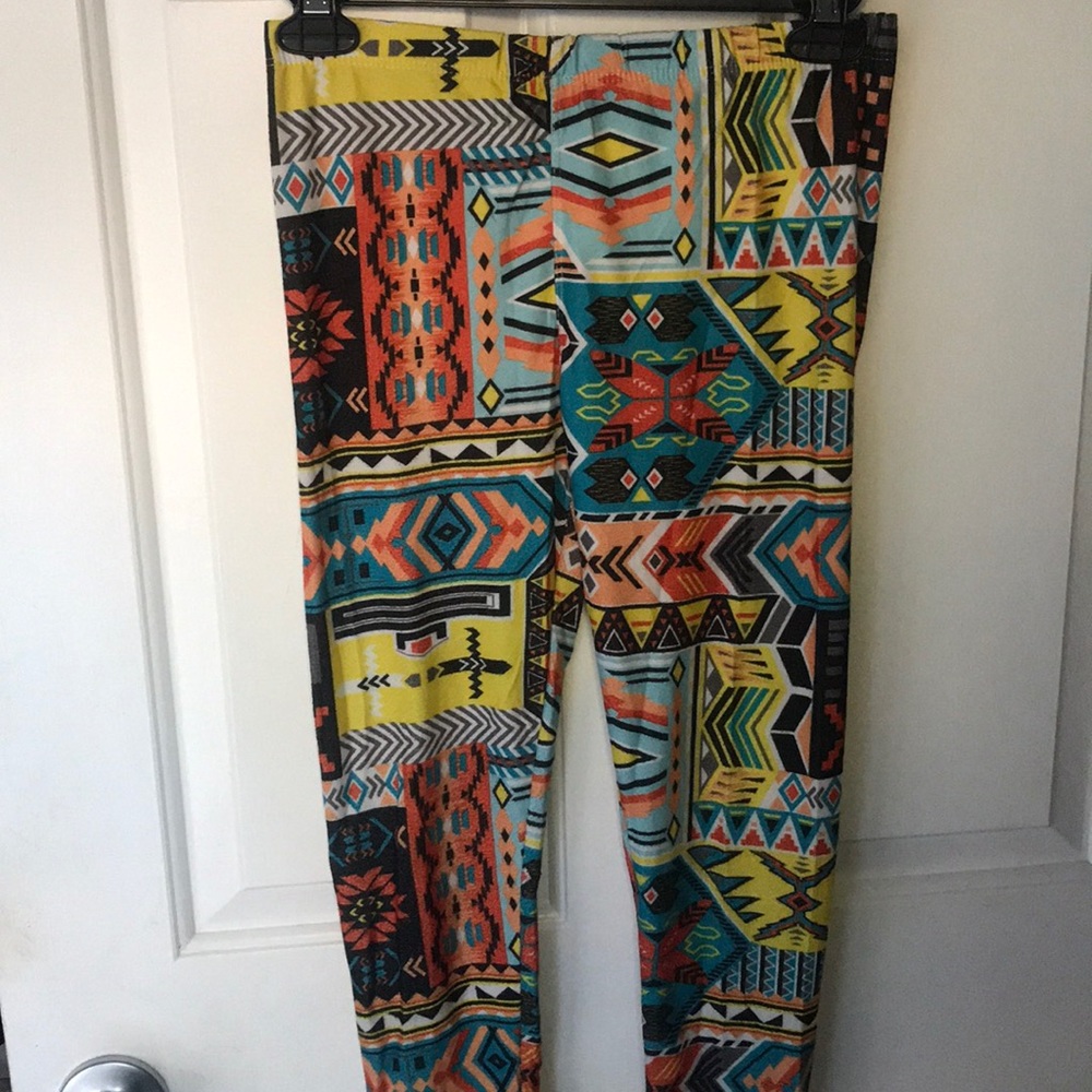 Tribal/Geometric Patterned Leggings